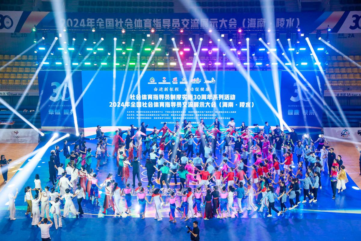 辽宁全场三分25中6，出现了高达23次失误